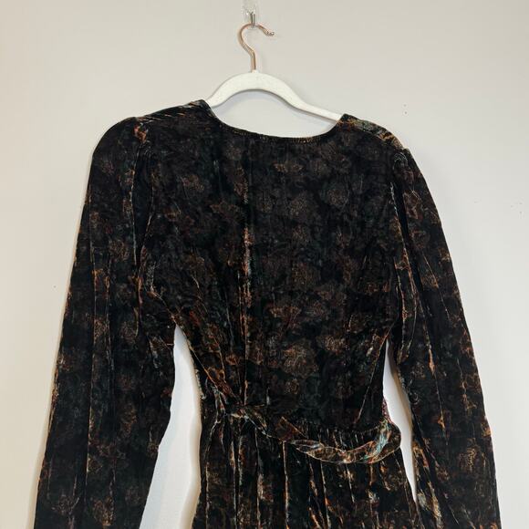 Slate & Willow Brown Floral Velvet Tie Dress Long Sleeve V-Neck Size S - Picture 9 of 11